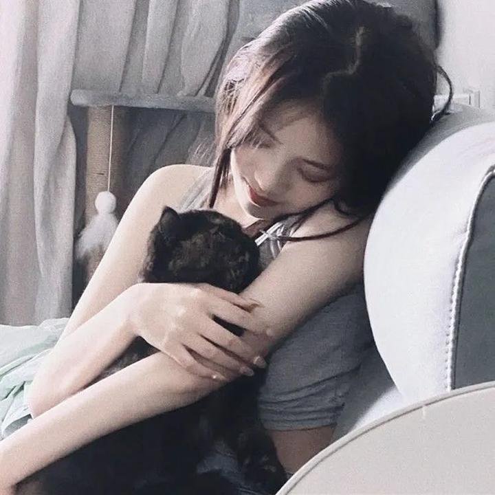 佳丽村三姊妹